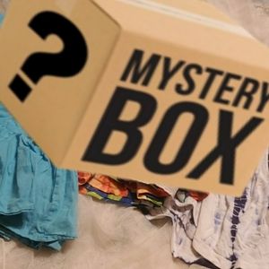 ❓❓Mystery skirt box❓❓
